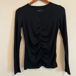 Everlane base tee long sleeve t-shirt